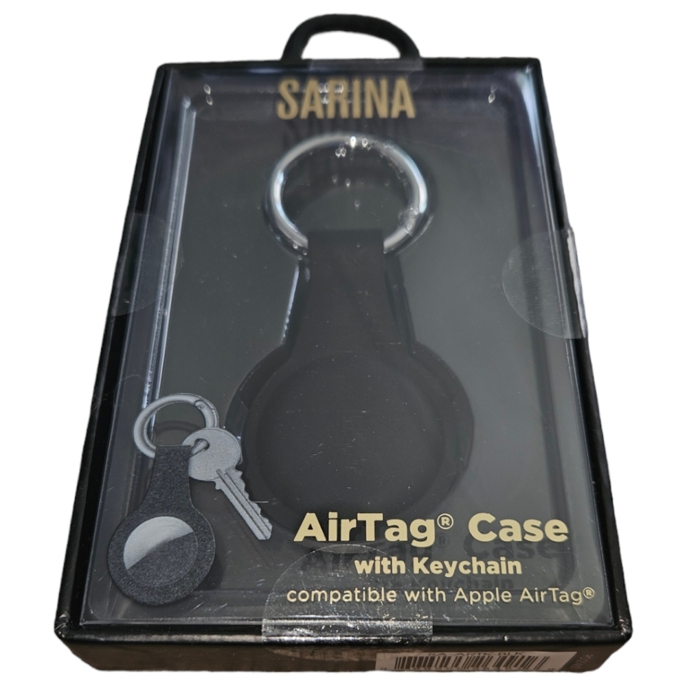NWT Sarina Apple Airtag Case W/ Keychain